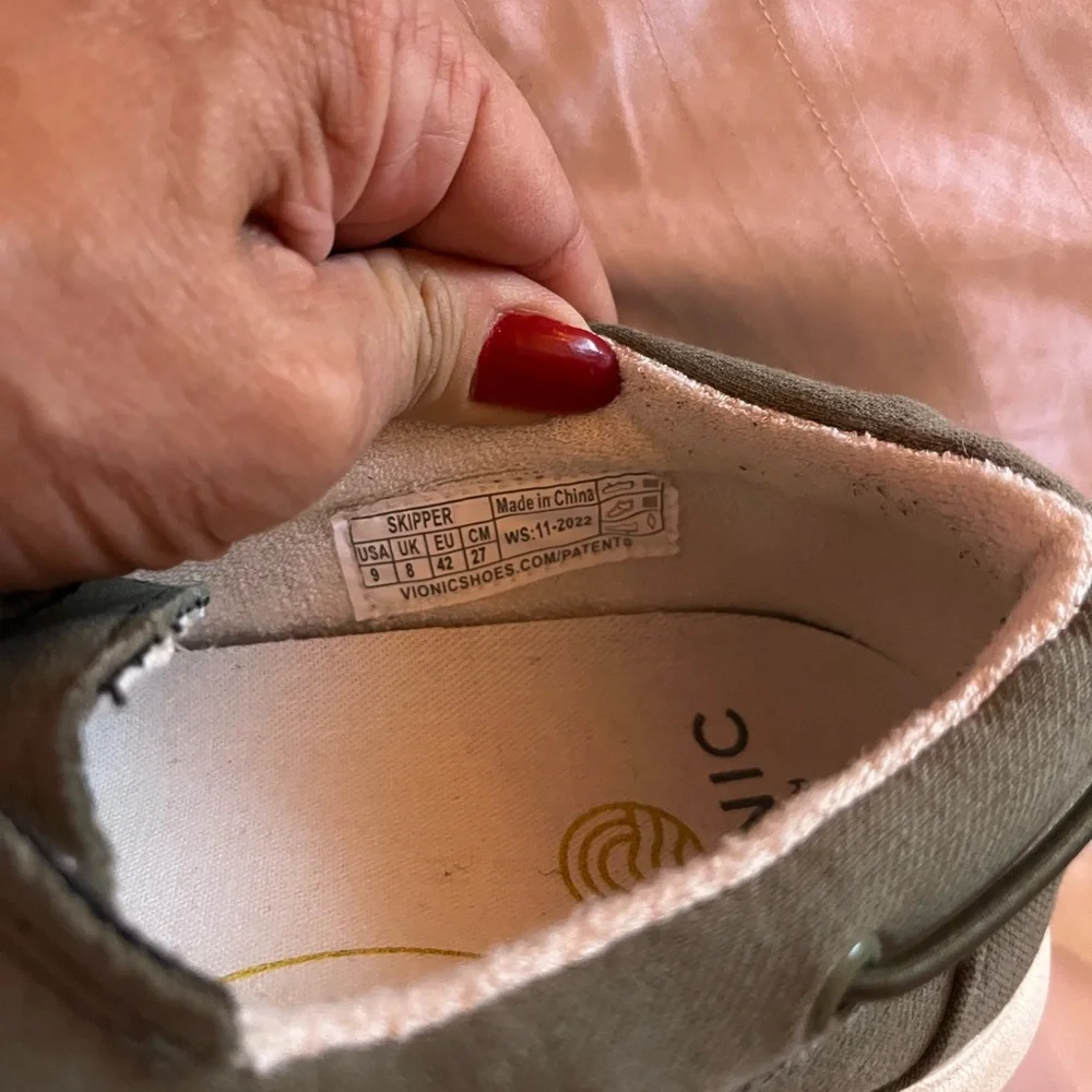 Vionic Beach Skipper Boat Shoes • Loafers